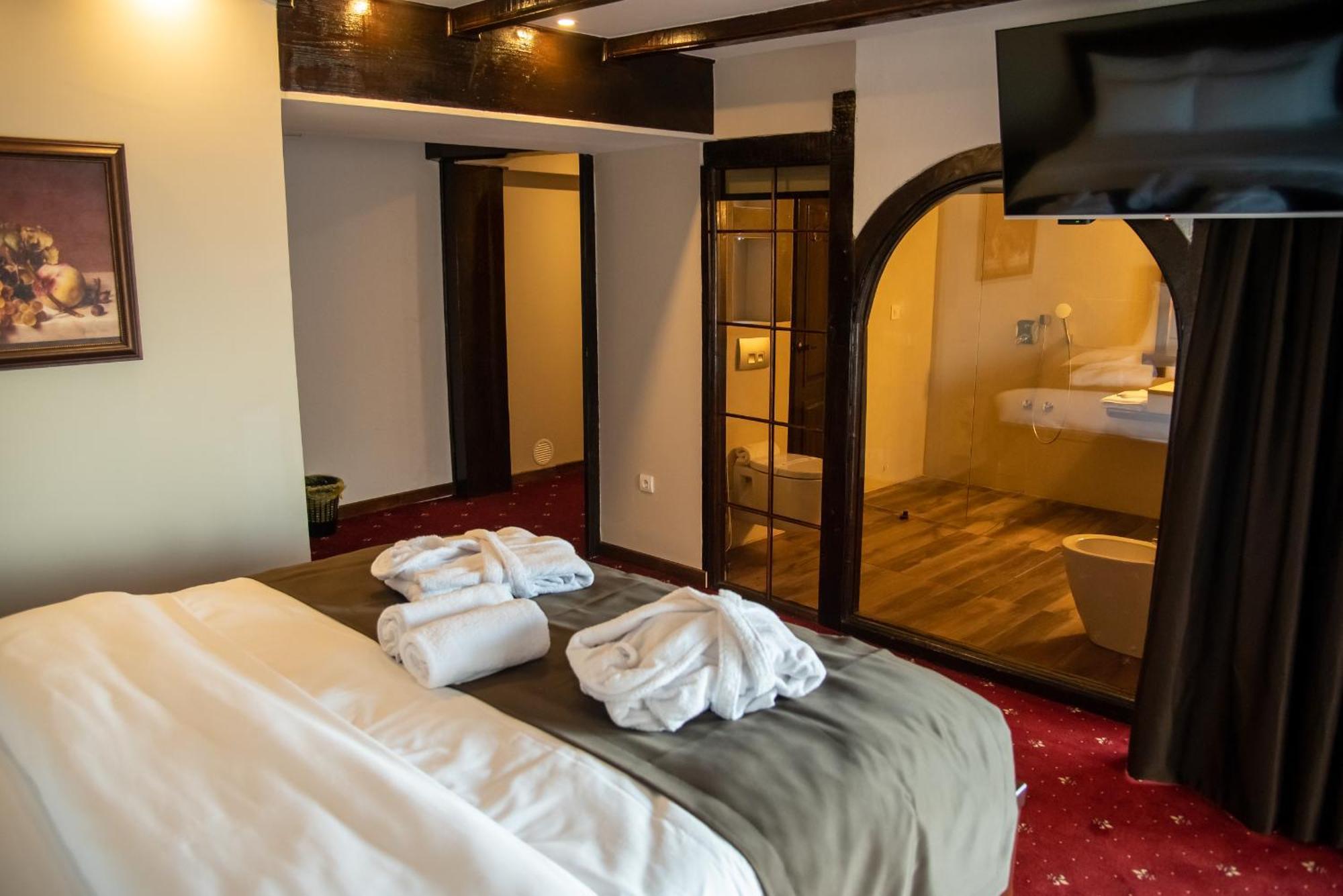Bahus Inn Belgrade Exterior photo